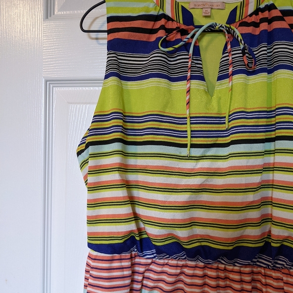 Multi-color medium striped midi-dress (w/pockets) - Picture 6 of 8